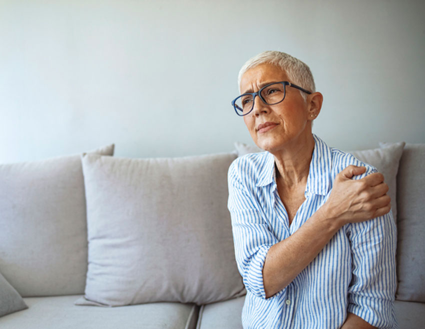 Shoulder Pain Treatment in Macomb County